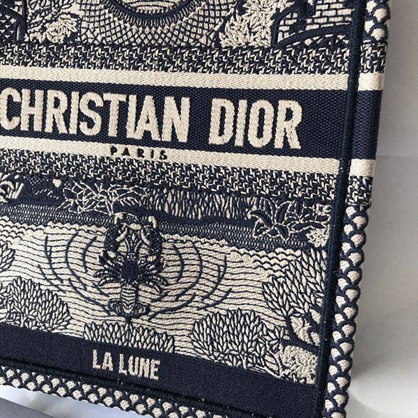 入手困難!ディオール ミニ ヴァーティカル ブックトート 偽物